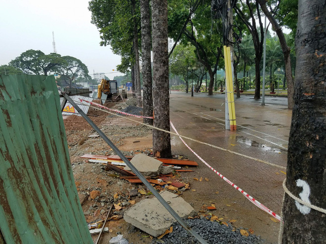 anh huong cua bao tembin gay mua rao va gio giat nguoi sai gon co ro trong cai lanh 21 do c