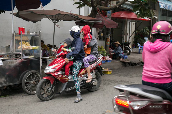 anh huong cua bao tembin gay mua rao va gio giat nguoi sai gon co ro trong cai lanh 21 do c