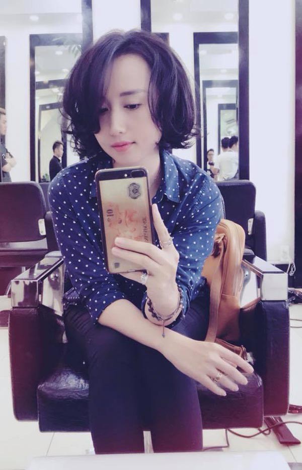 ban than hat hay nong bong dinh dam mot thoi cua hoang thuy linh gio ra sao