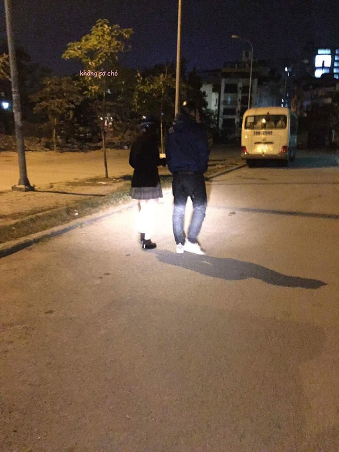 chuyen eo le dem noel thanh nien dang di choi voi ban gai thi bi que sat cam vao mong phai khau 13 mui