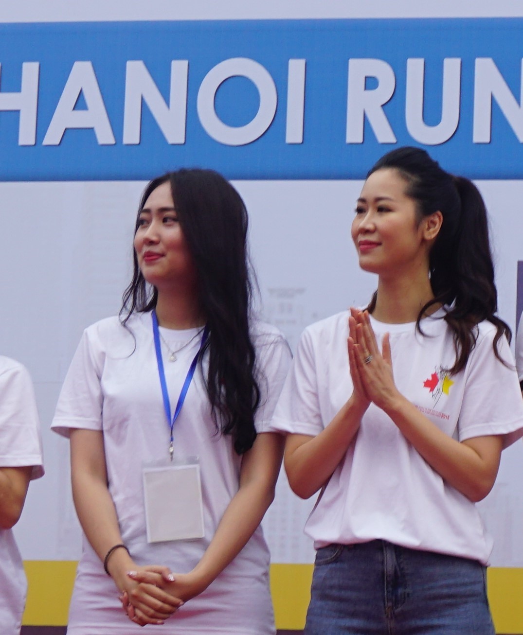 dai su canada deborah paul toi duoc tiep them nang luong tu hanoi run for children