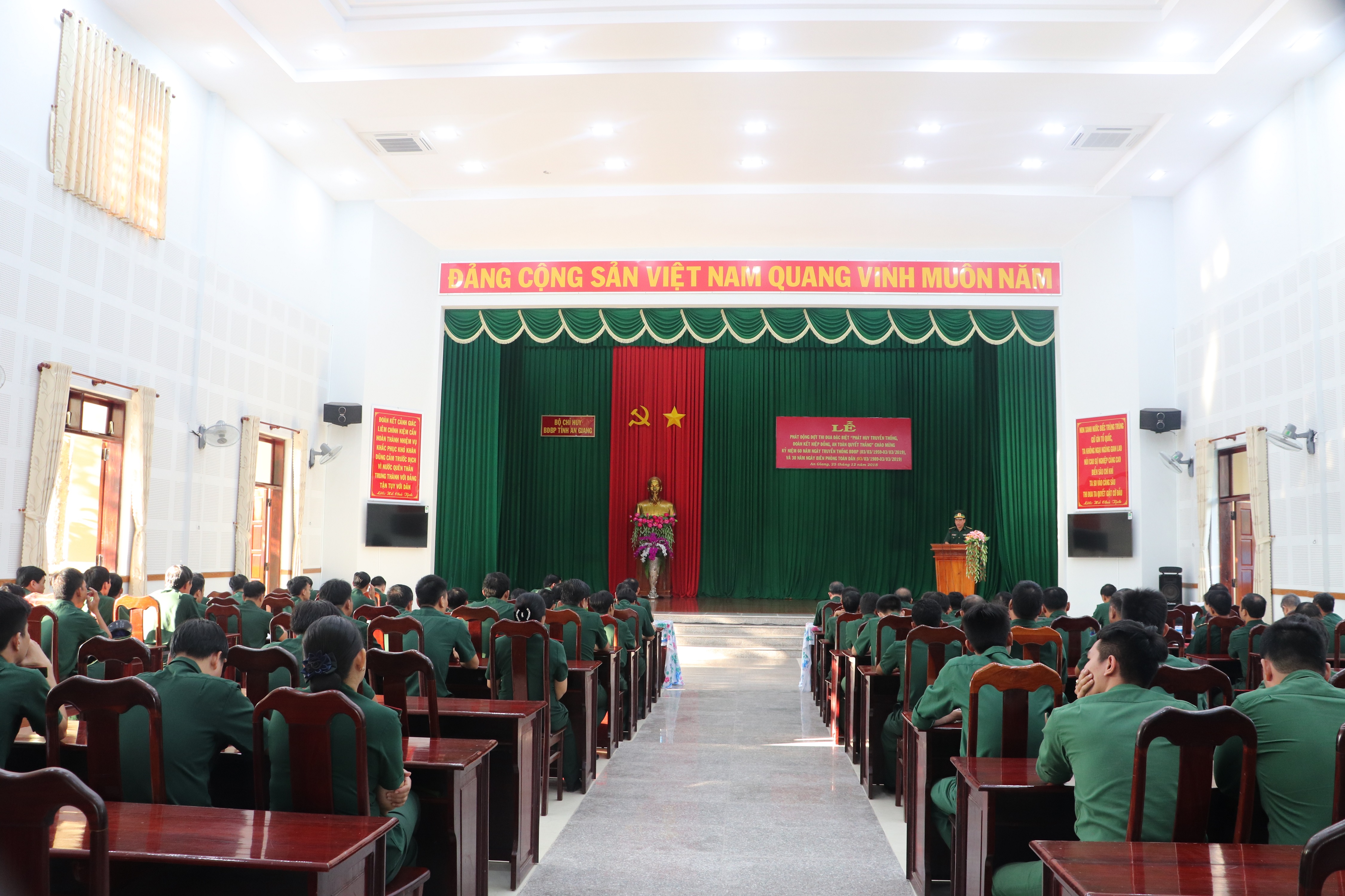 bo doi bien phong an giang doan ket ky cuong sang tao an toan quyet thang