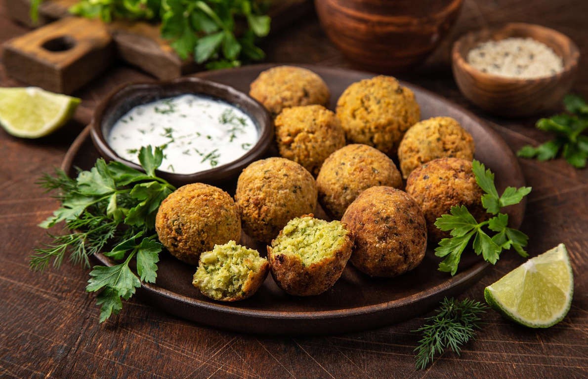 Món Falafel. Ảnh: Anna Shepulova/Shutterstock