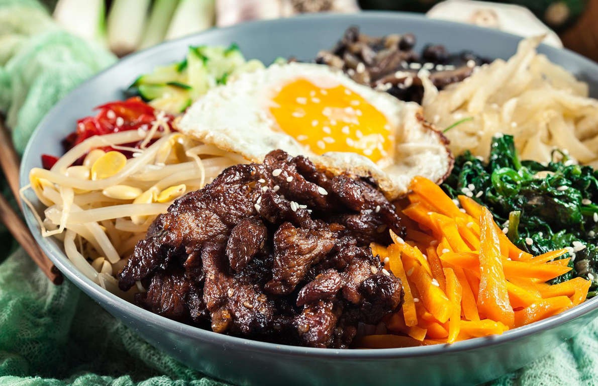 Bibimbap của Hàn Quốc. Ảnh: Slawomir Fajer/Shutterstock