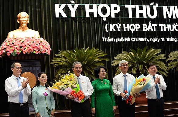 ubnd tp hcm bau hai pho chu tich moi