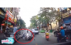 Hậu quả của việc vừa điều khiển xe vừa sử dụng điện thoại
