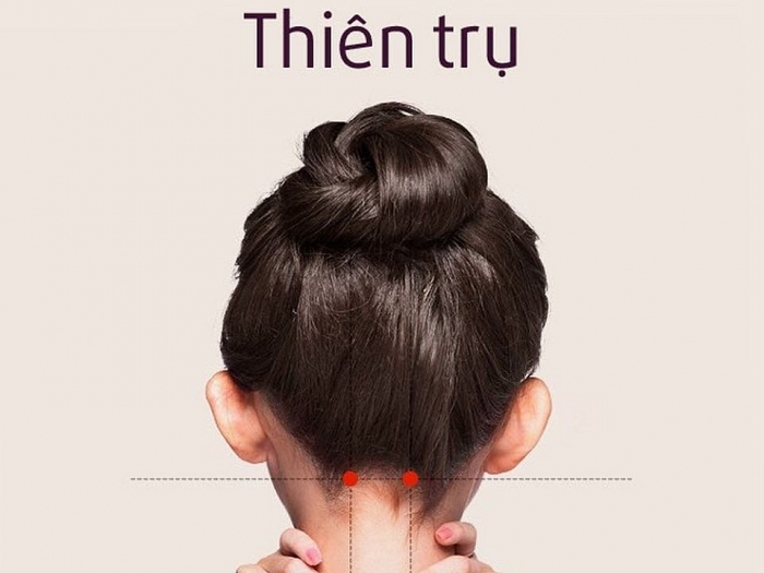 meo tu bam huyet chua dau dau nhanh hieu qua
