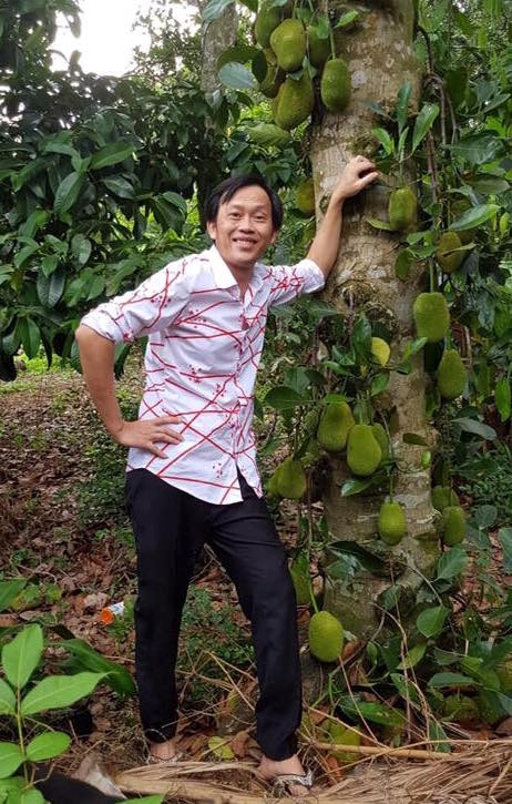 vang bong tai gameshow danh hai hoai linh huong thu cuoc song gian di