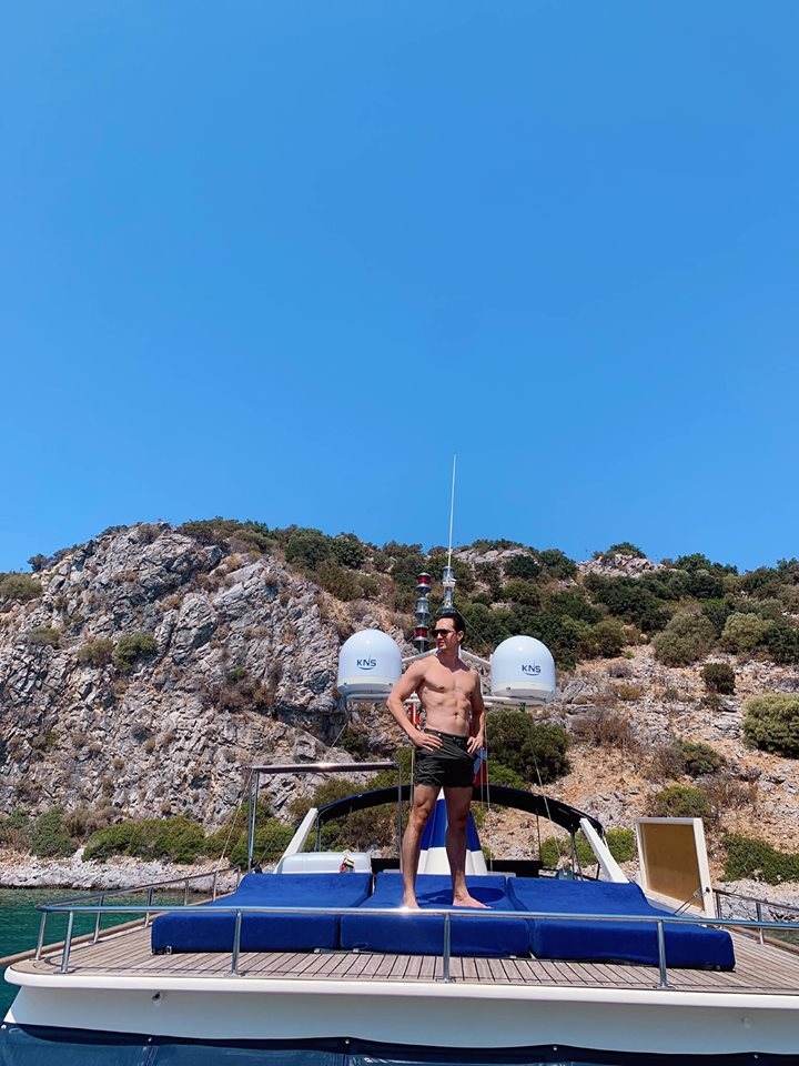 tin giai tri facebook sao viet hom nay 298 bich phuong ra mv moi di du dua di