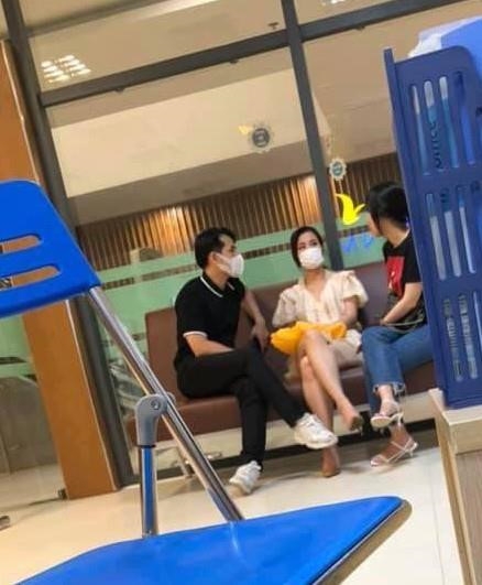 tin tuc sao viet hom nay 308 dong nhi va ong cao thang bi bat gap o benh vien truoc ngay cuoi
