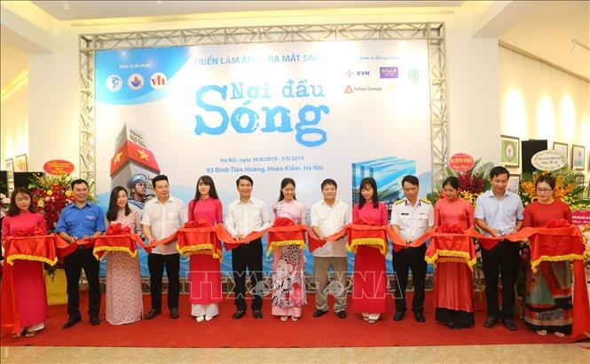 trien lam noi dau song mang truong sa ve ha noi