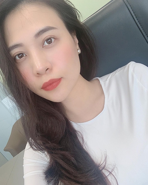 tin tuc sao viet hom nay 49 dong nhi bat dau ky nghi tieu vy dao choi nhat ban