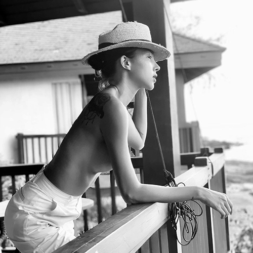 tin giai tri sao viet hom nay 59 het khoe anh nude ngoc trinh mac do phong cach duong pho