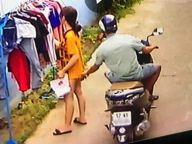 co gai to bi sam so giua ban ngay nhung bi nem da nguoc