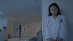 “Hoa hồng trên ngực trái” tập 12: Nhói lòng trước câu hỏi bé Bống hỏi mẹ Khuê