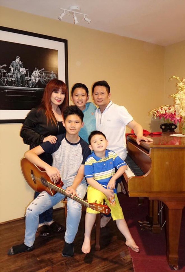 nhung ca si viet o my co hon nhan trac tro