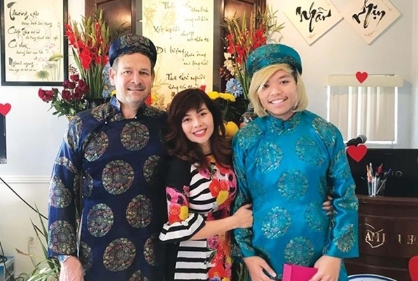 nhung ca si viet o my co hon nhan trac tro