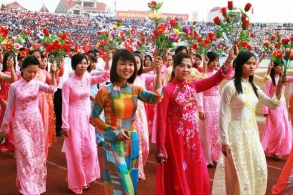 nguon goc va y nghia lich su cua ngay phu nu viet nam 2010