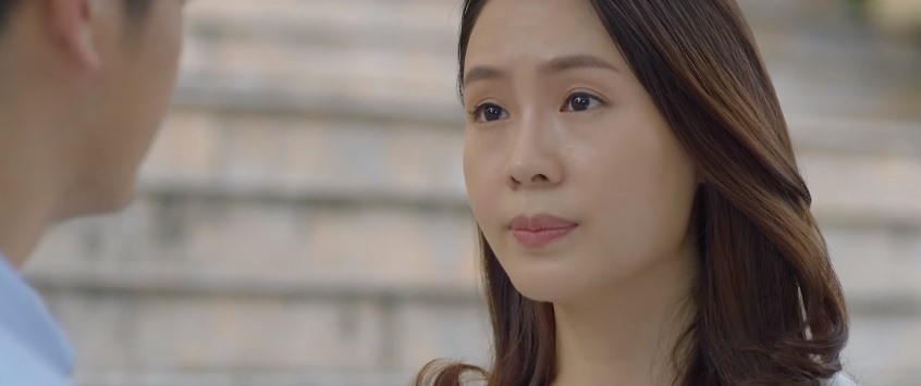 “Hoa hồng trên ngực trái” tập 19: Thái và Khuê chính thức ly hôn, Bảo ngăn Khuê tự tử