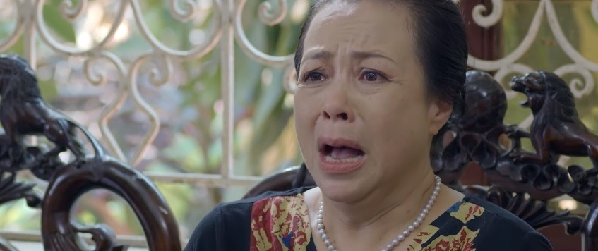 “Hoa hồng trên ngực trái” tập 19: Thái và Khuê chính thức ly hôn, Bảo ngăn Khuê tự tử