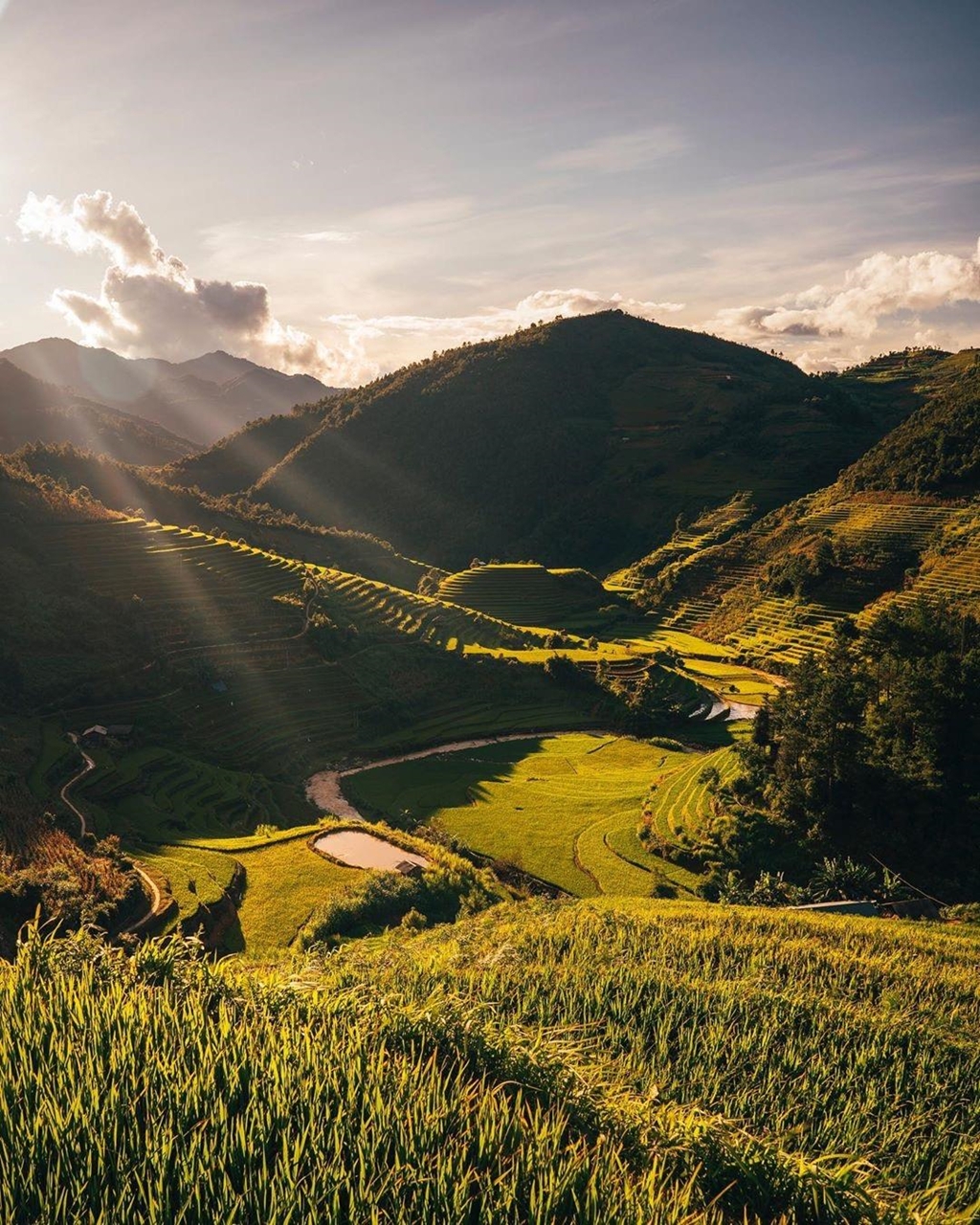 mu cang chai duoc cntraveler xep hang dia diem ruc ro nhat the gioi