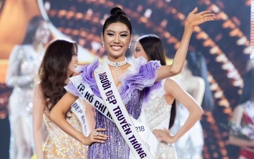 thu y van dang quang a ha u 2 hoa ha u hoa n vu vie t nam 2019 lie u co xu ng da ng