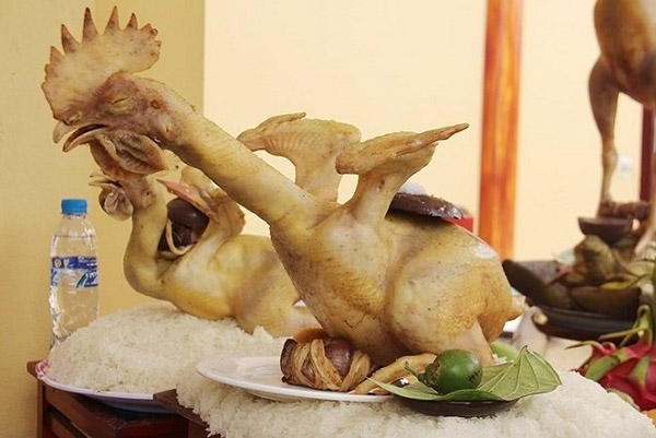 Cách luộc gà cúng giao thừa năm Canh Tý 2020 ngon đẹp, không bị nứt cach luoc ga cung giao thua nam canh ty 2020 ngon dep khong bi nut