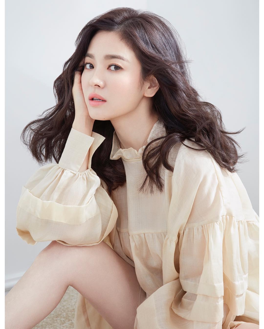 bao trung song hye kyo sap tai hon sau nua nam chia tay song joong ki
