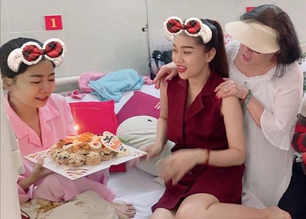 nhung hinh anh cuoi doi cua dien vien mai phuong