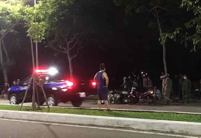 2 chien si cong an o da nang hy sinh trong khi truy duoi nhom dua xe cuop giat