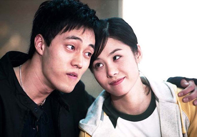 tai tu so ji sub cua giay thuy tinh ket hon voi ban gai kem 17 tuoi 104954