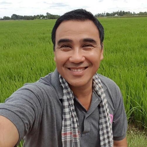 mc quyen linh 20 nam giup doi giup nguoi van thay minh nho be binh thuong