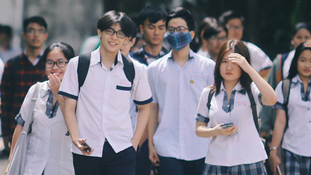 se thi thpt quoc gia vao thang 8 neu di hoc lai truoc 156