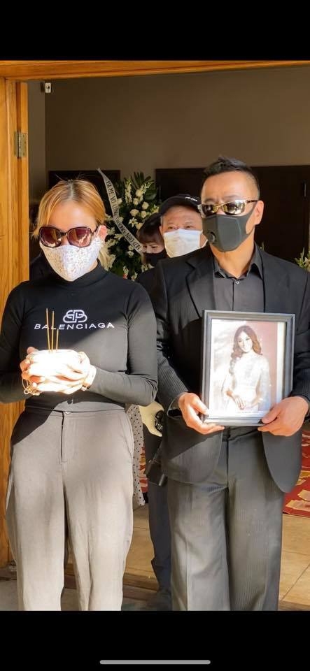 gia dinh tien dua hoa hau viet nam toan cau ve noi an nghi cuoi cung