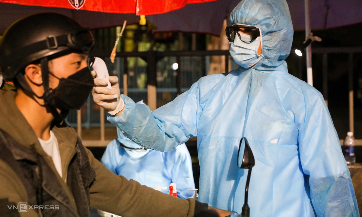 tron 36 gio viet nam khong ghi nhan ca nhiem moi so benh nhan con 70