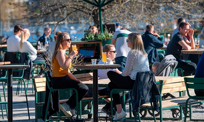 new zealand tuyen bo chien thang covid 19 thuy dien mong dat mien dich cong dong vao thang 5