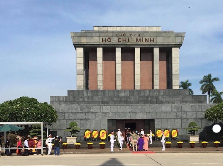 tu ngay 125 tiep tuc to chuc vieng lang chu tich ho chi minh