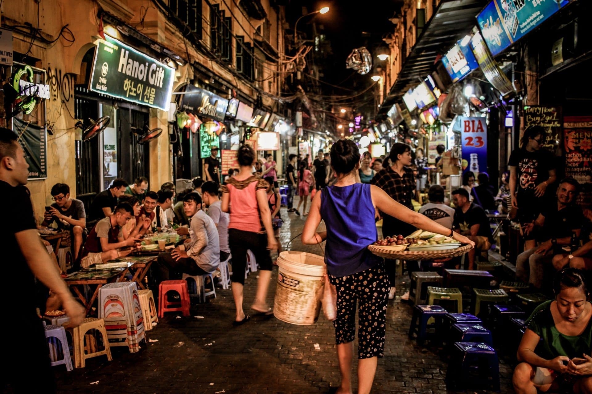 6 dieu khong the nao quen ve ha noi trong long du khach nuoc ngoai