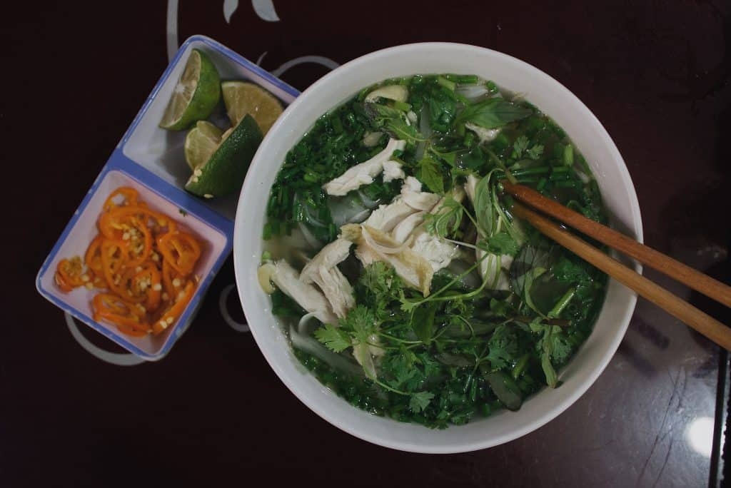 6 dieu khong the nao quen ve ha noi trong long du khach nuoc ngoai