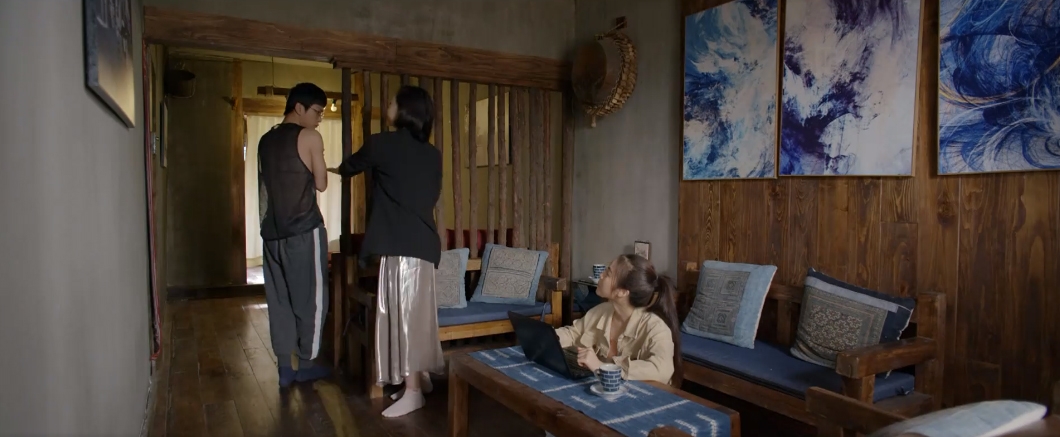 nha tro balanha tap 32 han bi danh ghen lam bat luc vi khong bao ve duoc nguoi minh yeu