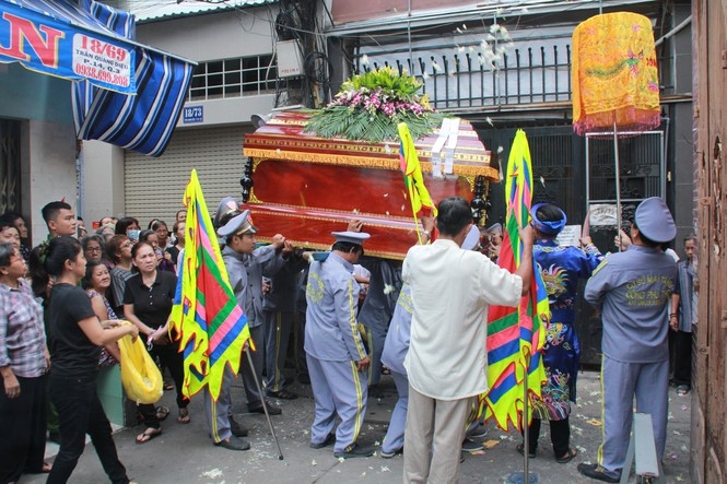 tin tuc trong ngay 295 moi nhat dong nguoi tien dua nam sinh bi cay phuong de tu vong