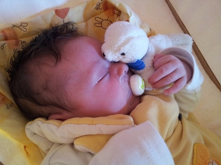 10 tinh huong bo me dang hai con ma khong hay biet