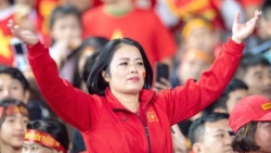 chu nhan cuon khong the guc nga them mot lan khoi nghiep