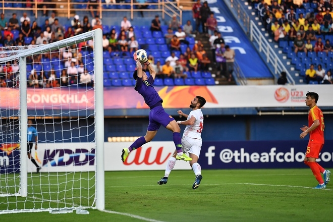 thua ca 3 tran o giai u23 chau a cau thu trung quoc oa khoc nuc no