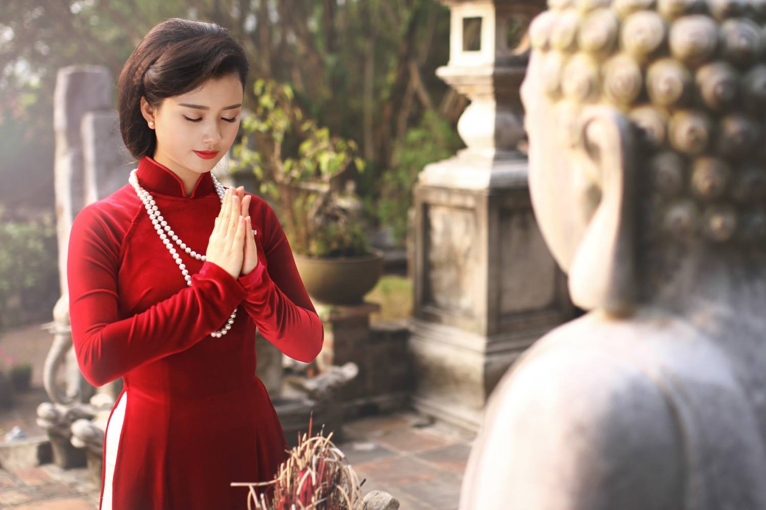 ngay mung 1 tet nen lam gi de ca nam may man van su nhu y