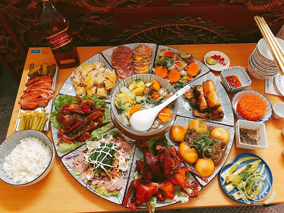 mam com mung 1 tet canh ty mong mot nam am em no du cua cac gia dinh viet