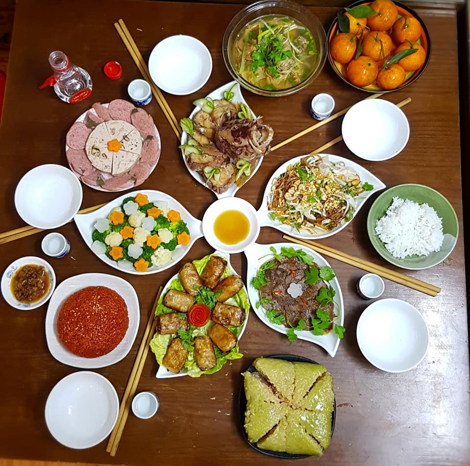 mam com mung 1 tet canh ty mong mot nam am em no du cua cac gia dinh viet