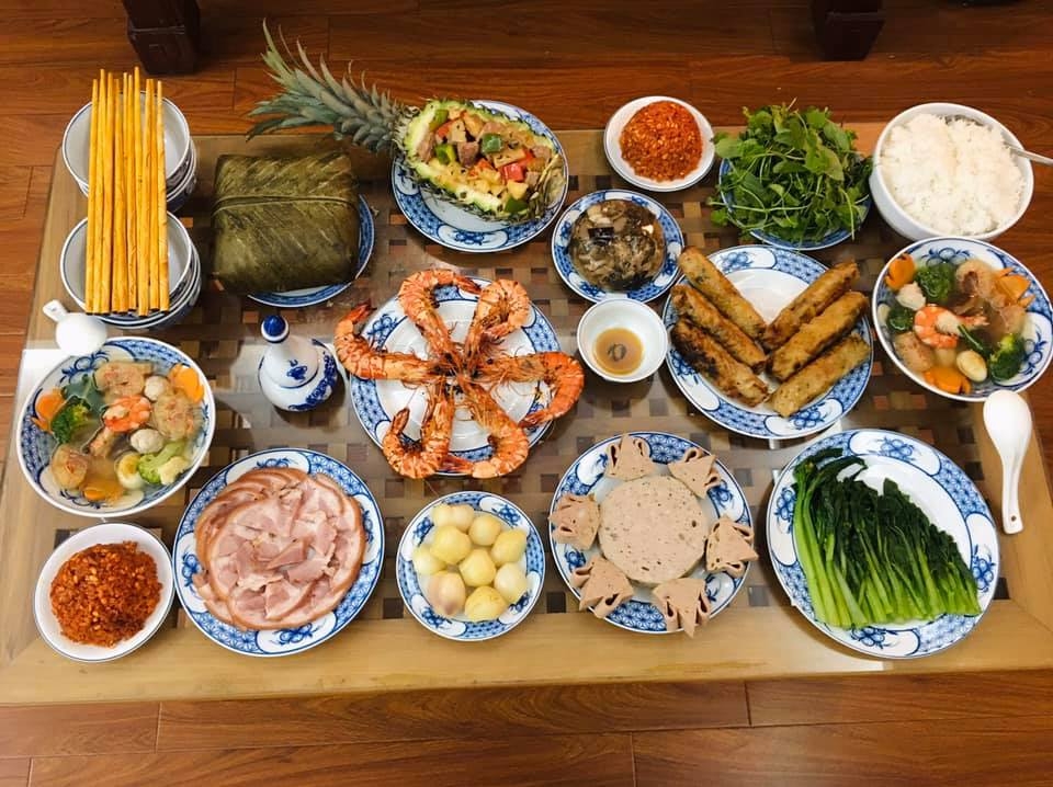 mam com mung 1 tet canh ty mong mot nam am em no du cua cac gia dinh viet