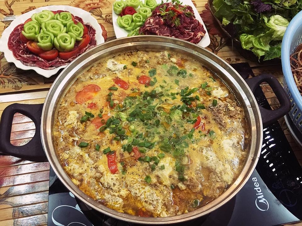 lau rieu cua dong lau thai chua cay sau nhung ngay tet an banh chung thit ga