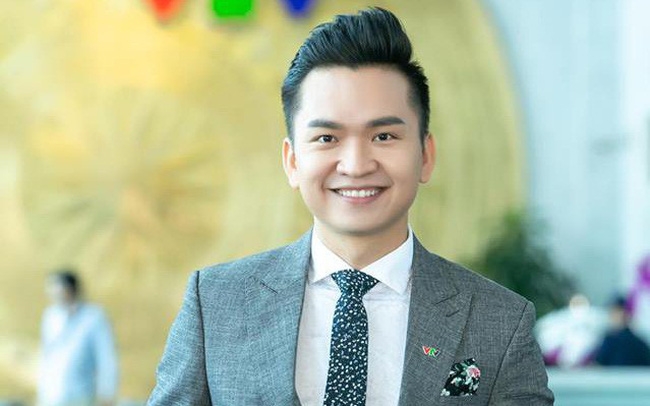 mc hanh phuc bat ngo ket hon